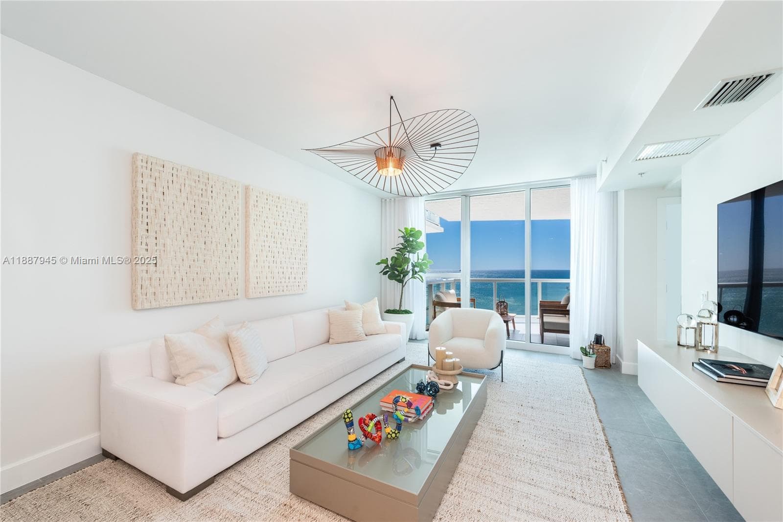 Condominium at 3801 Collins Ave # 1502, Miami Beach FL 33140