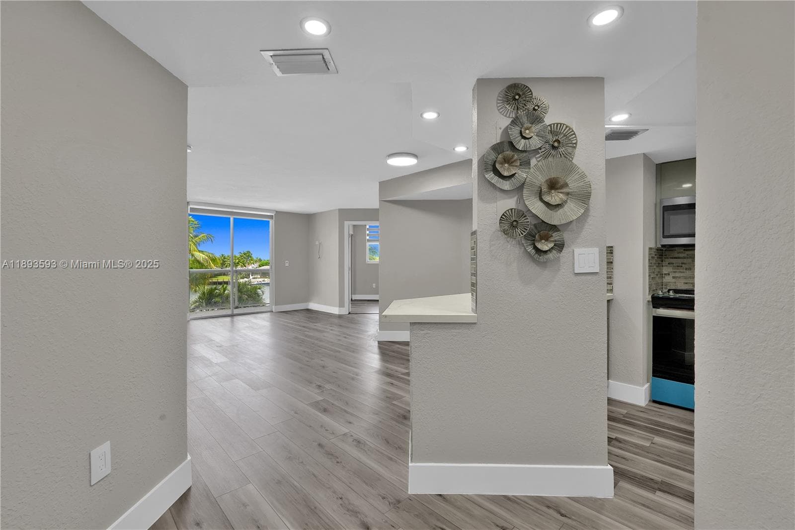 Condominium at 5880 Collins Ave # 403, Miami Beach FL 33140