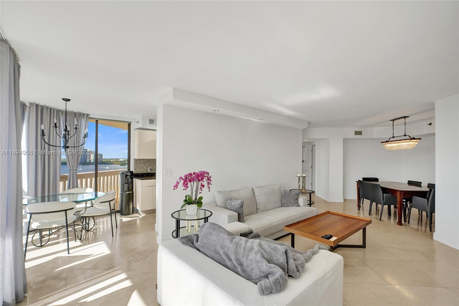 Condominium at 1000 E Island Blvd # 1403, Aventura FL 33160