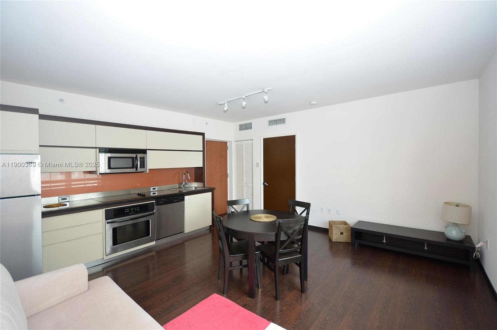 Condominium at 435 21st St # 205, Miami Beach FL 33139