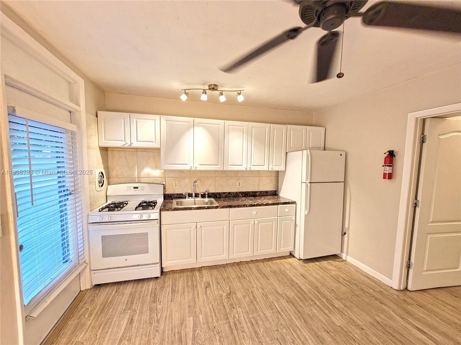Condominium at 441 Collins Ave # 12A, Miami Beach FL 33139