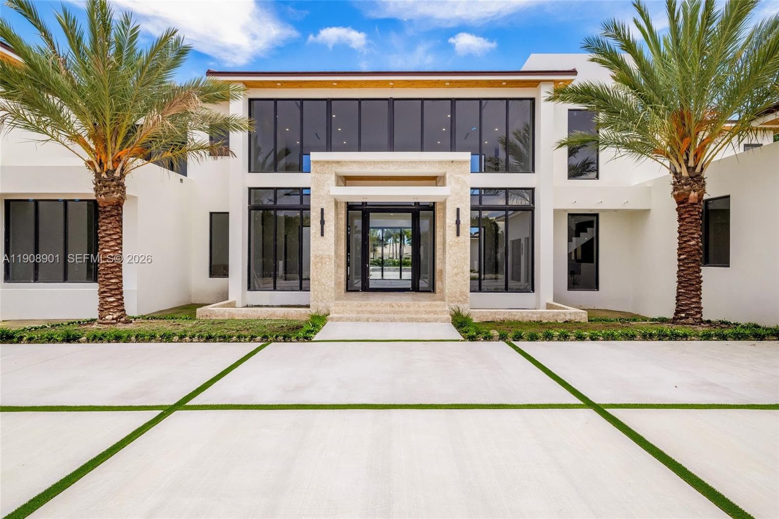 Single Family Residence at 13805 Old Cutler Rd, Palmetto Bay FL 33158