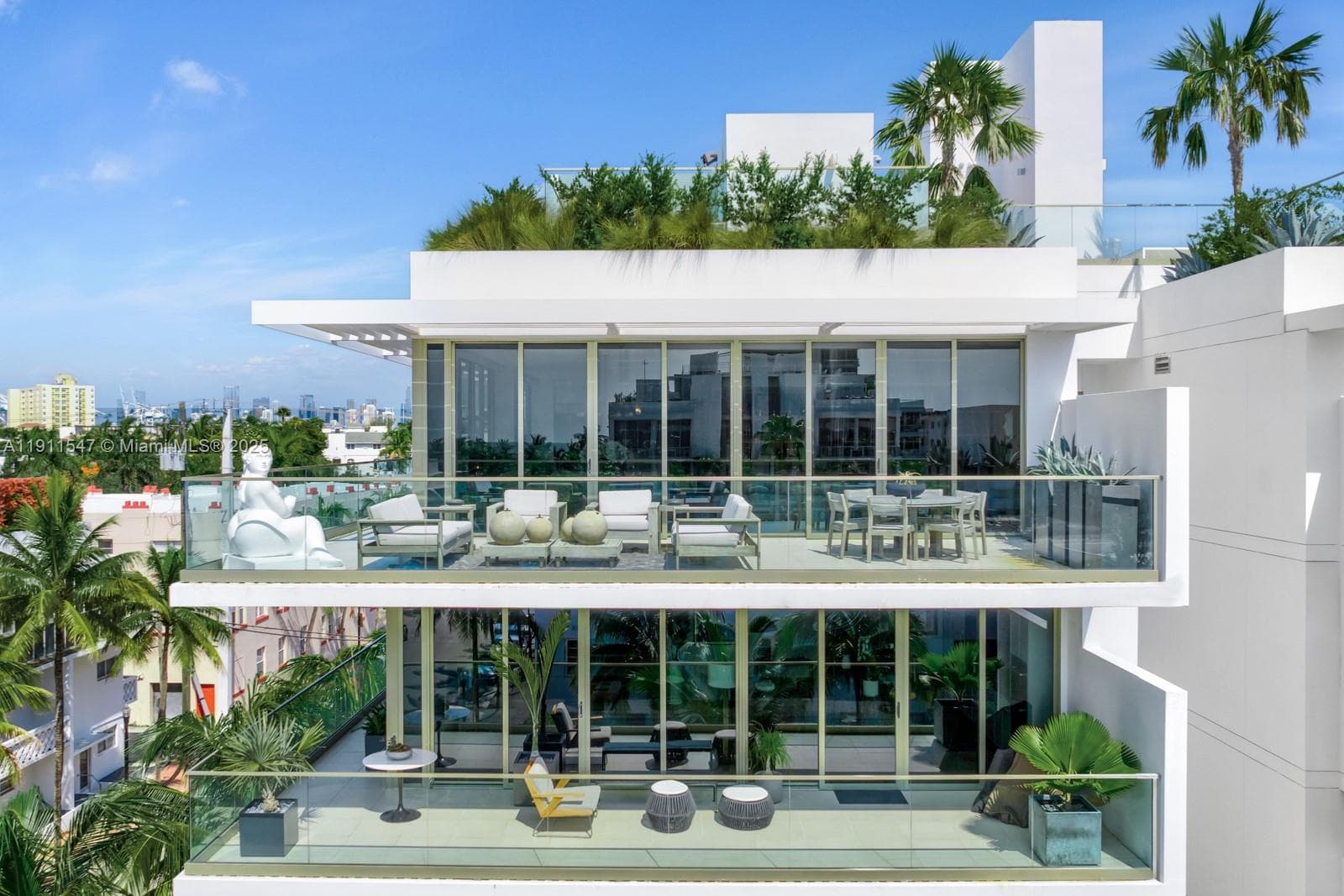 Condominium at 300 Collins Ave, Miami Beach FL 33139
