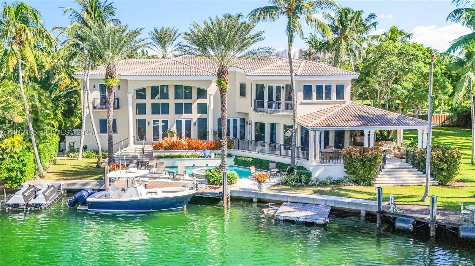 Single Family Residence at 550 Harbor Dr, Key Biscayne FL 33149