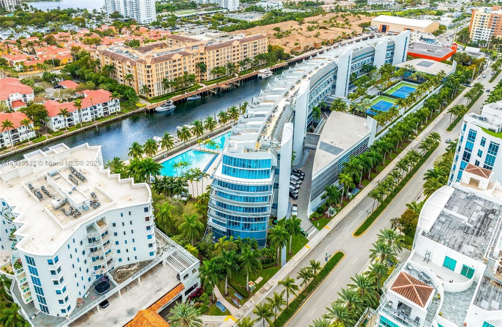 Condominium at Aventura, FL, 33180