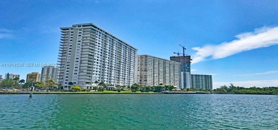 Condominium at 500 Bayview Dr # 125, Sunny Isles Beach FL 33160