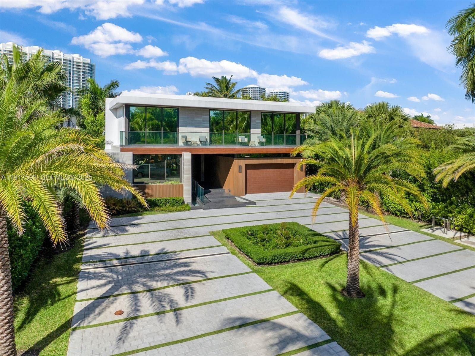 Single Family Residence at 342 S Parkway, Golden Beach FL 33160