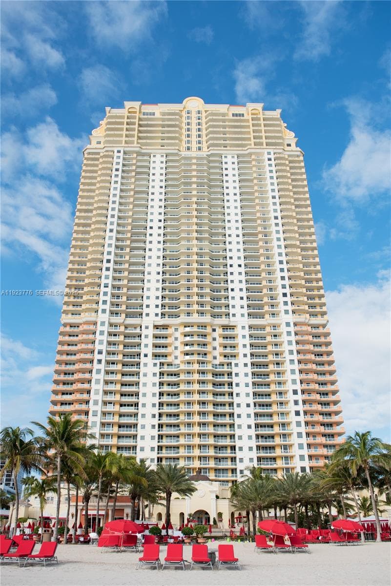 Condominium at 17875 Collins Ave # 905, Sunny Isles Beach FL 33160