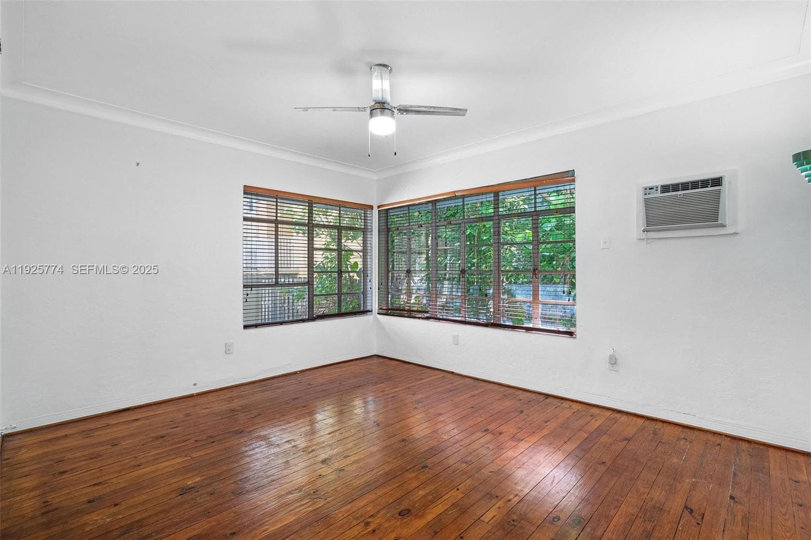 Condominium at 1611 Euclid Ave # 8, Miami Beach FL 33139