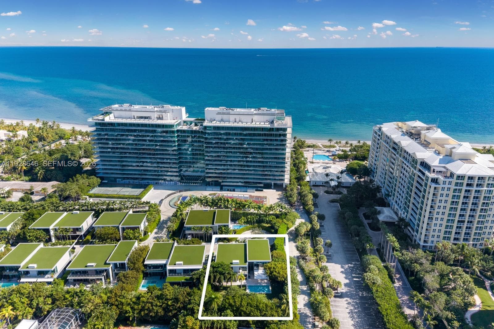 Single Family Residence at 111 Reef Ln, Key Biscayne FL 33149