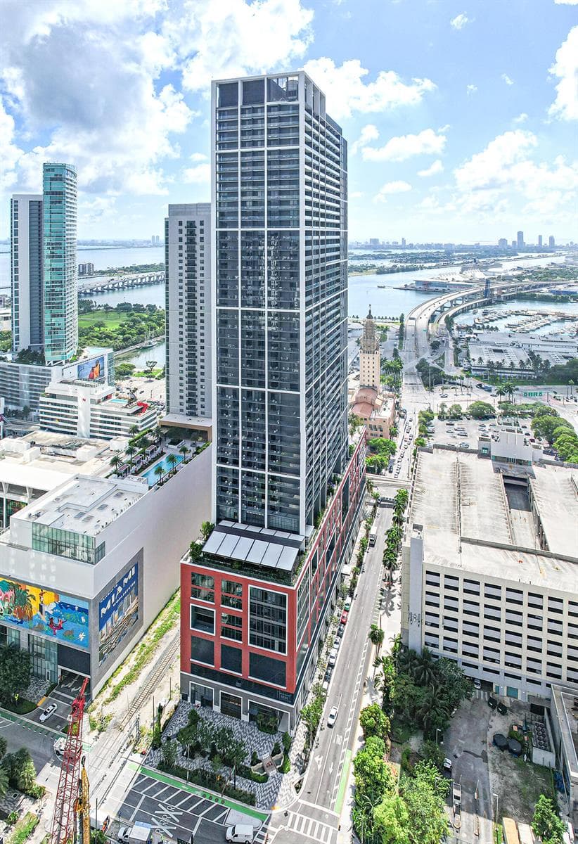 Condominium at 601 NE 1st Avenue # 3809, Miami FL 33132