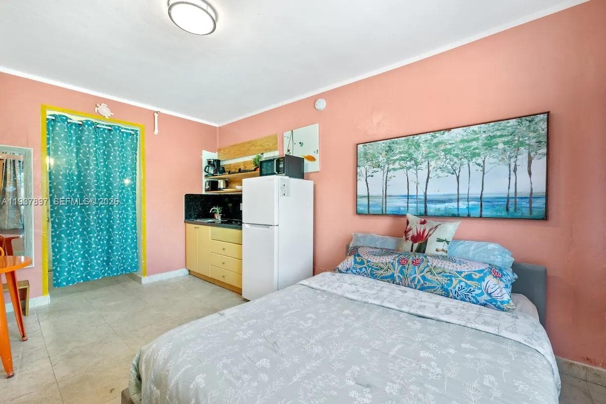 Condominium at 255 W 24th St # 234, Miami Beach FL 33140
