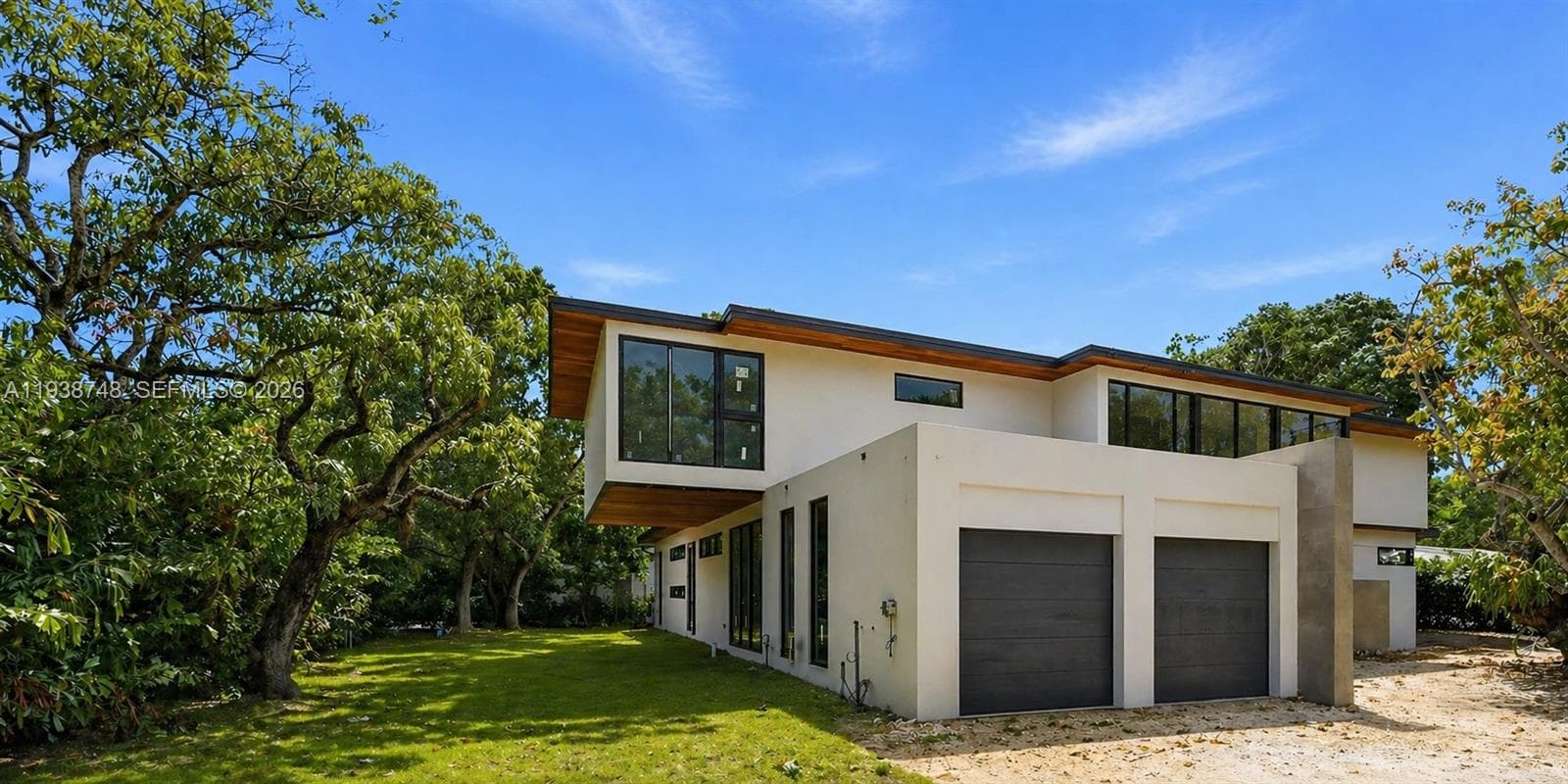 Single Family Residence at 4150 Loquat Ave, Miami FL 33133