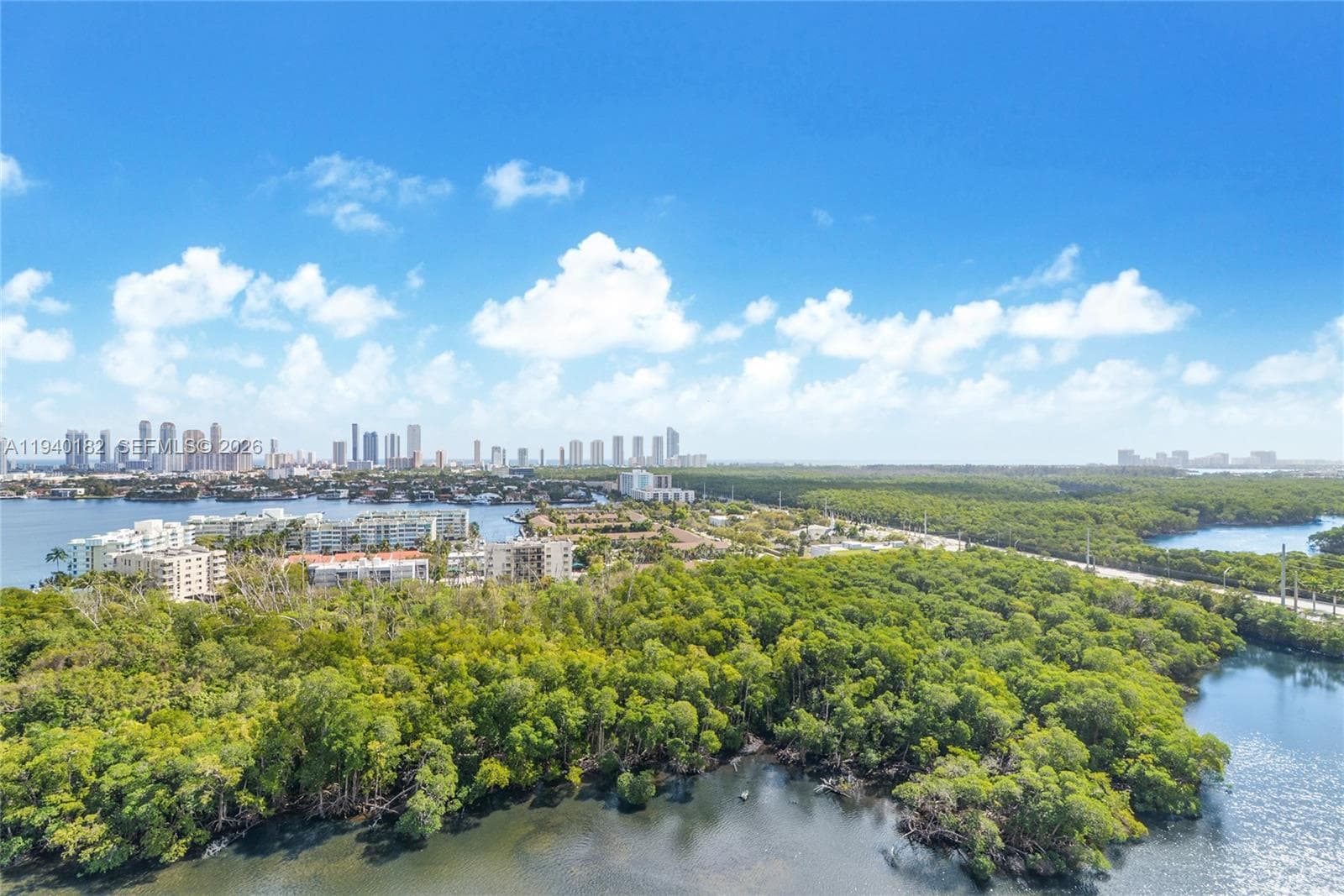 Condominium at 16385 Biscayne Blvd # 2017, North Miami Beach FL 33160