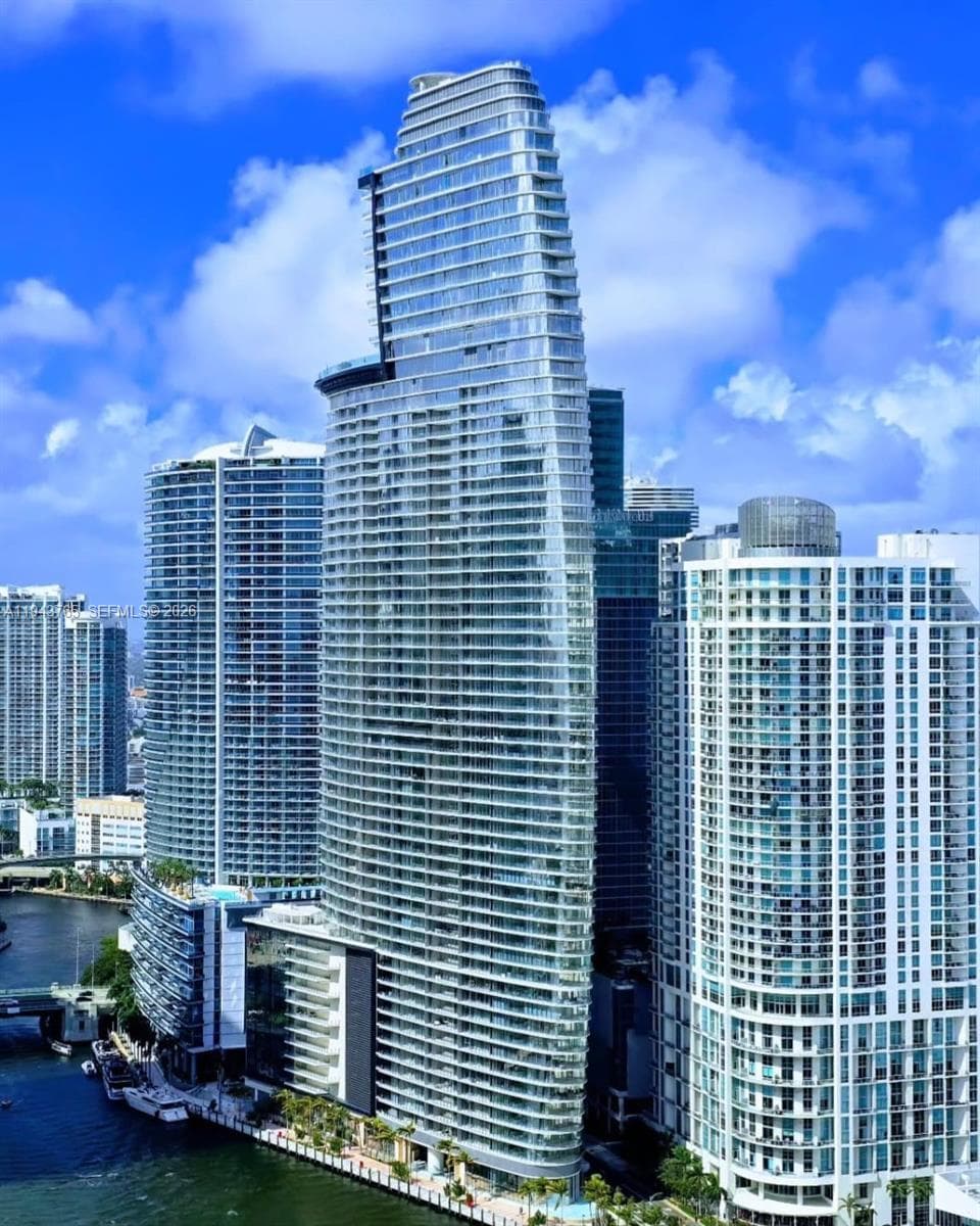 Condominium at 300 Biscayne Blvd Way # 3403, Miami FL 33131