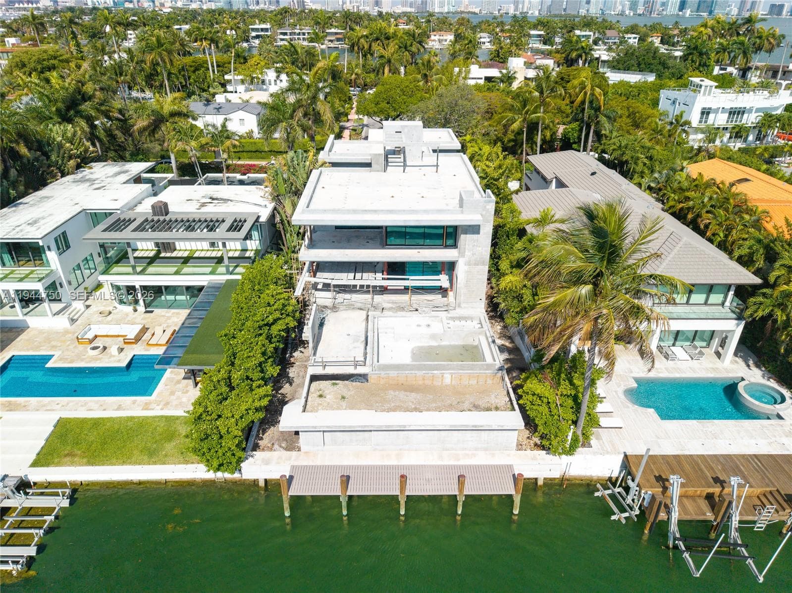 Single Family Residence at 333 E Rivo Alto Dr, Miami Beach FL 33139
