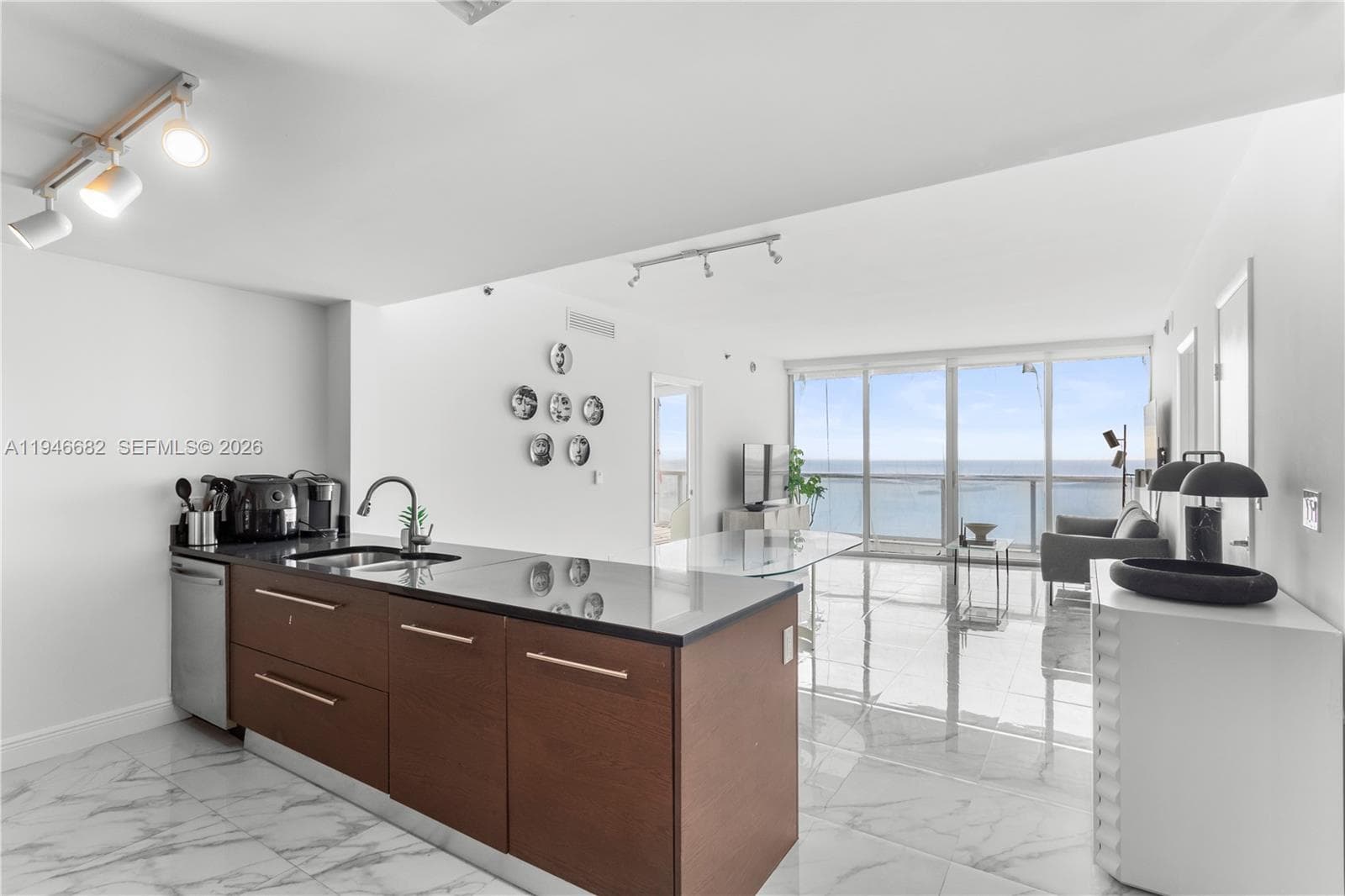 Condominium at 465 Brickell Ave # 5505, Miami FL 33131