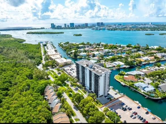 Condominium at 2640 NE 135th St # 312, North Miami FL 33181