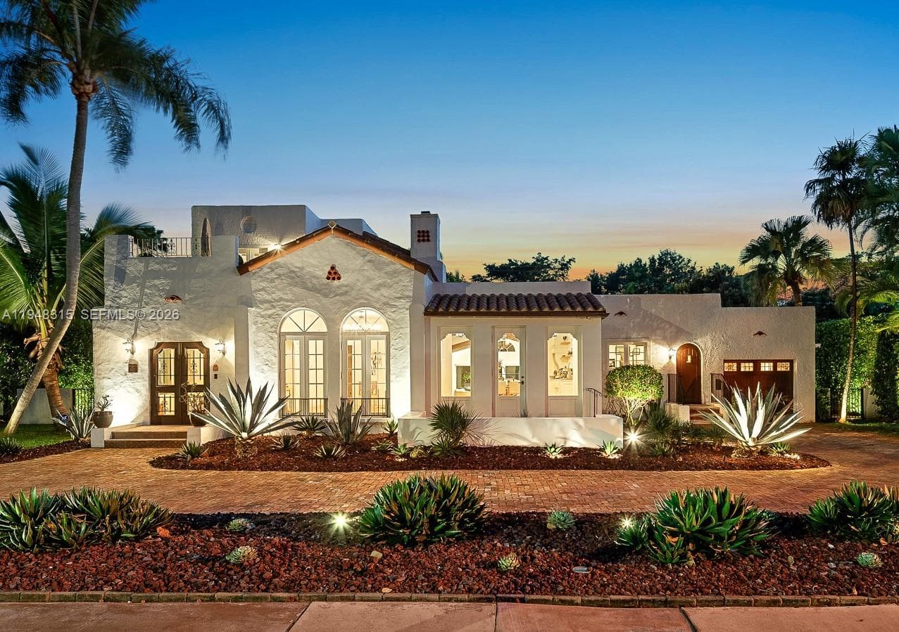 Single Family Residence at 1234 S Greenway Dr, Coral Gables FL 33134