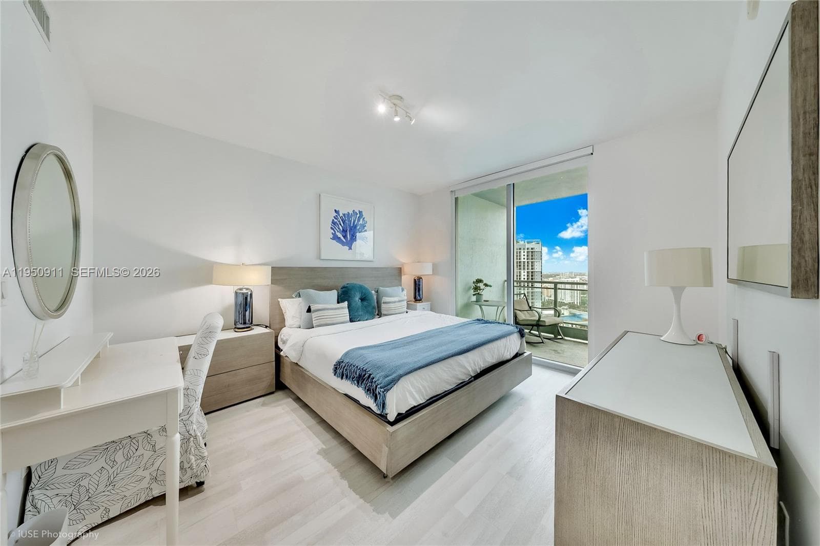Condominium at 90 SW 3rd St # 3109, Miami FL 33130