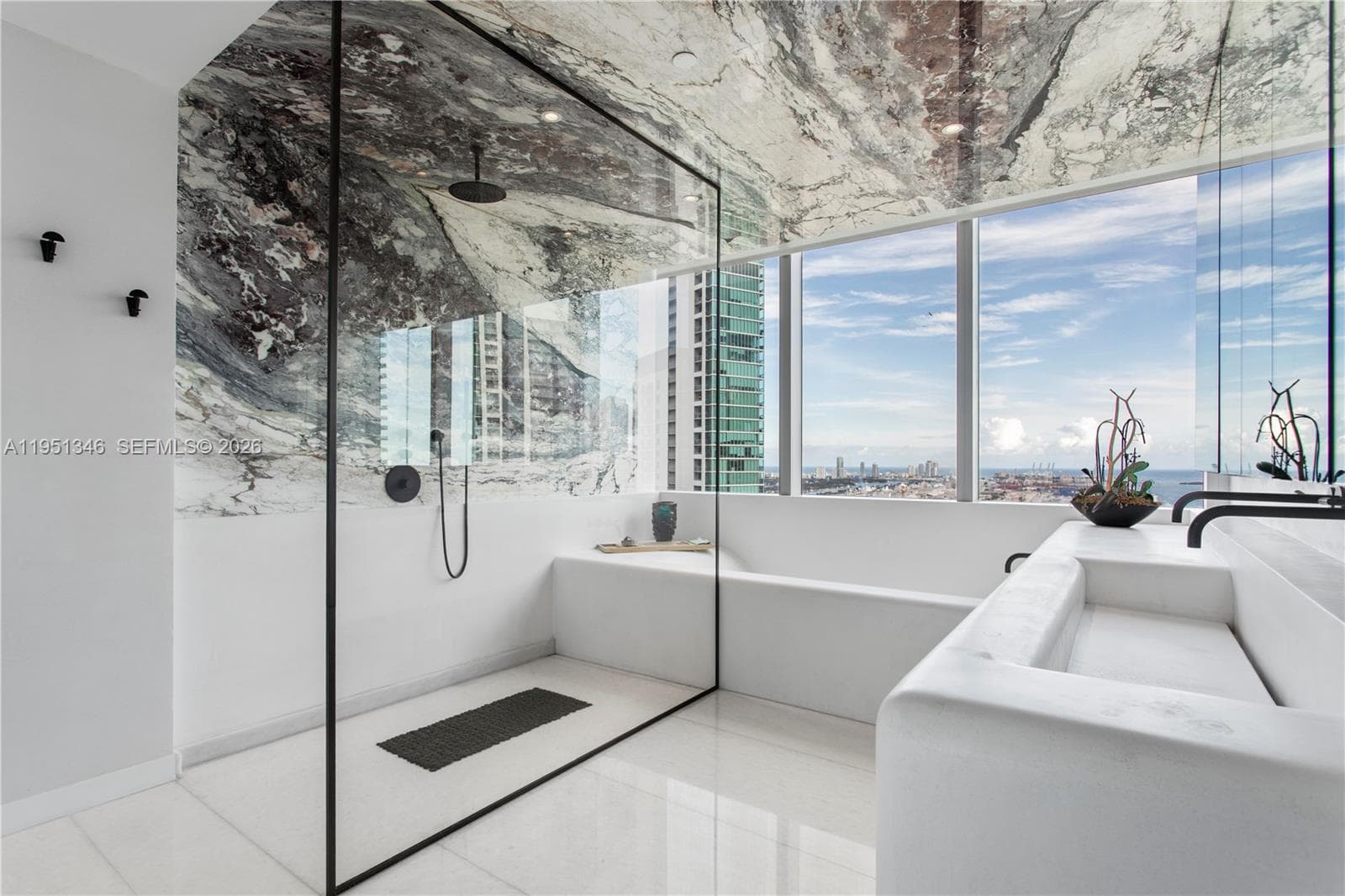 Condominium at 851 NE 1st Ave # 3411, Miami FL 33132