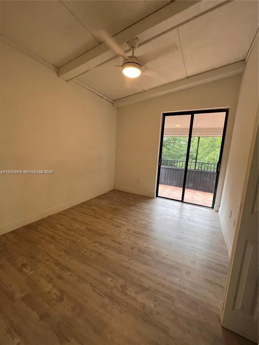 Condominium at 16220 NW 2nd Ave # 511, Miami FL 33169