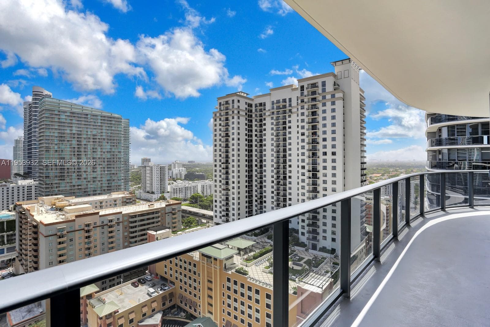 Condominium at 45 SW 9th St # 1806, Miami FL 33130