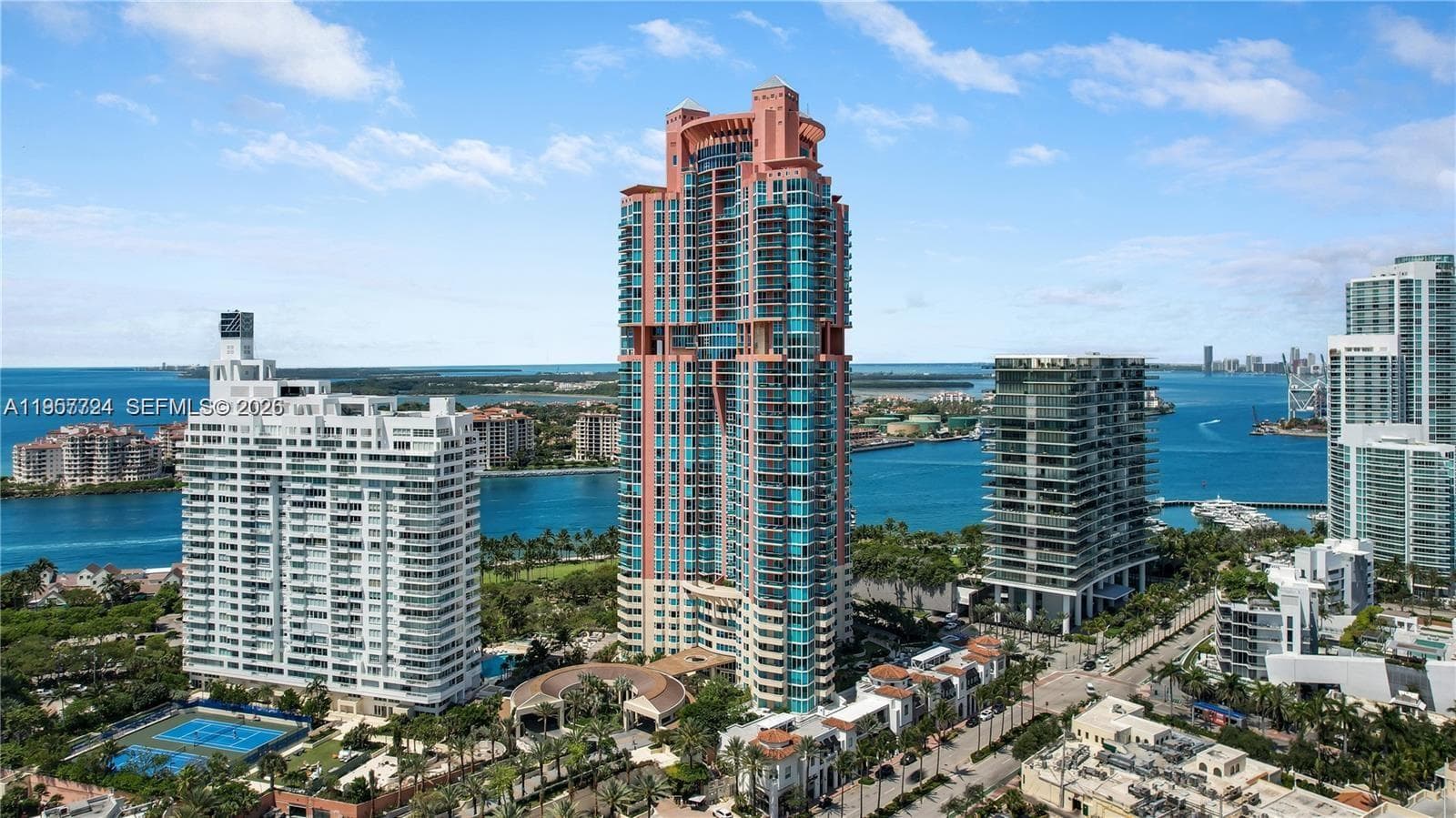 Condominium at 300 S Pointe Dr # 605, Miami Beach FL 33139