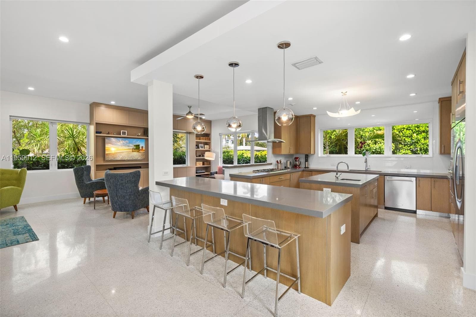 Single Family Residence at 4595 N Jefferson Ave, Miami Beach FL 33140