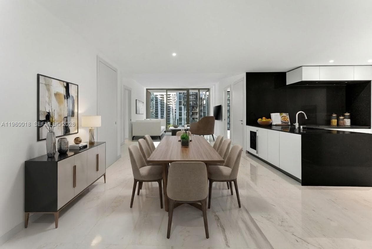 Condominium at 300 BISCAYNE BLVD WAY # 2009, Miami FL 33131