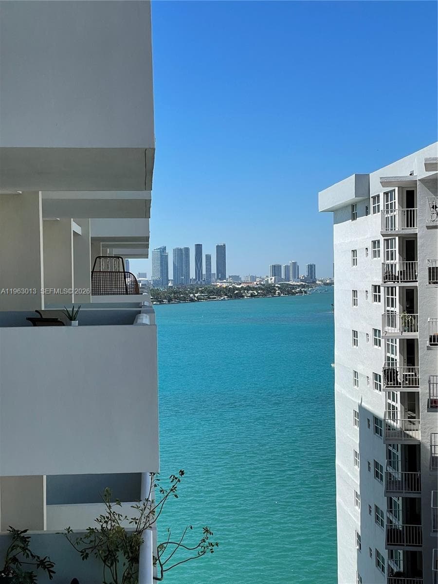Condominium at 1200 West Ave # 1418, Miami Beach FL 33139