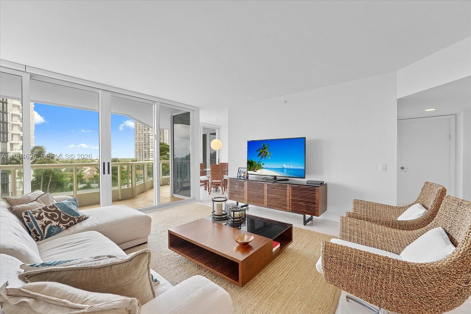 Condominium at 21055 Yacht Club Dr # 802, Aventura FL 33180