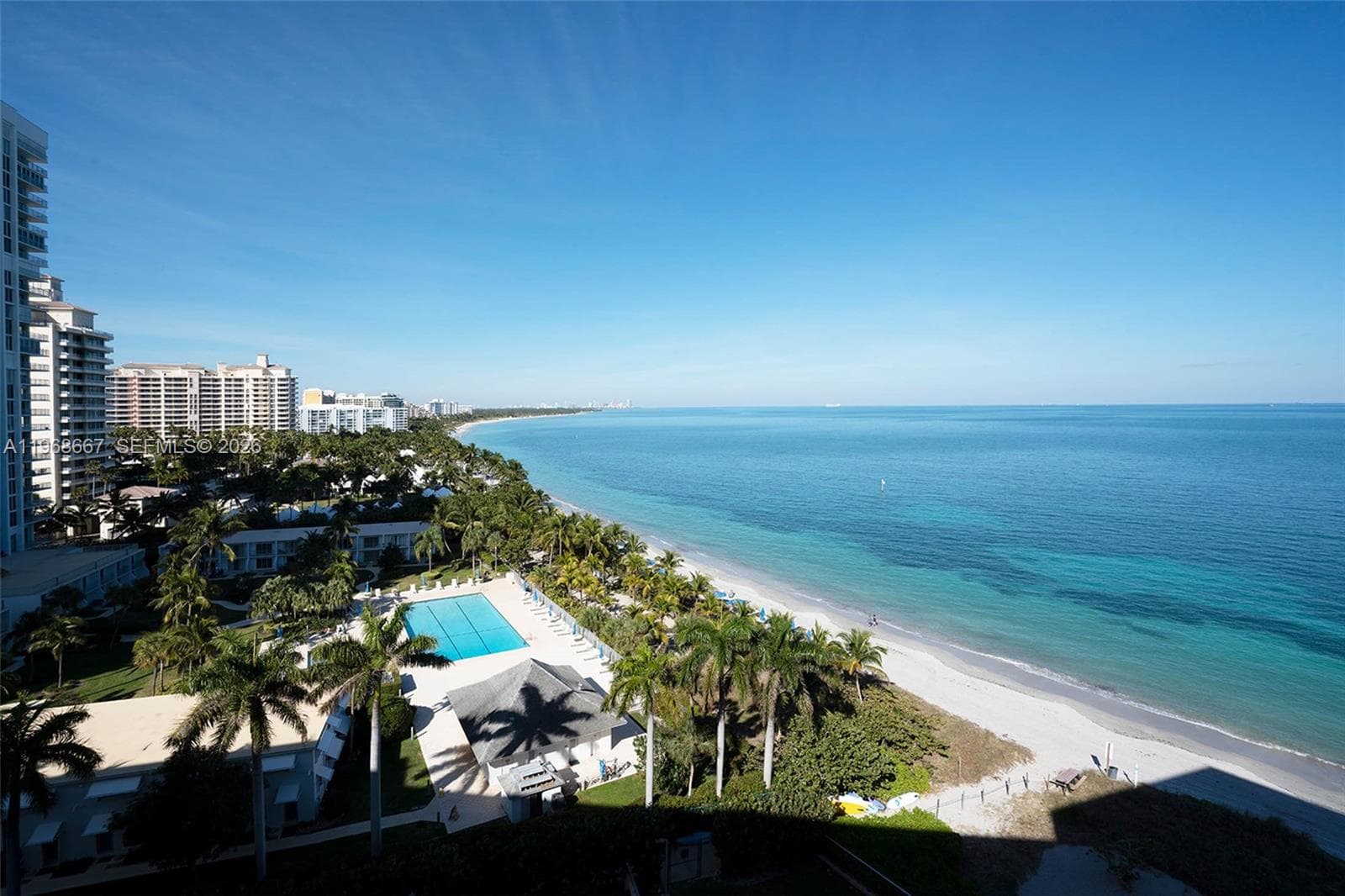 Condominium at 600 Grapetree Dr, Key Biscayne FL 33149