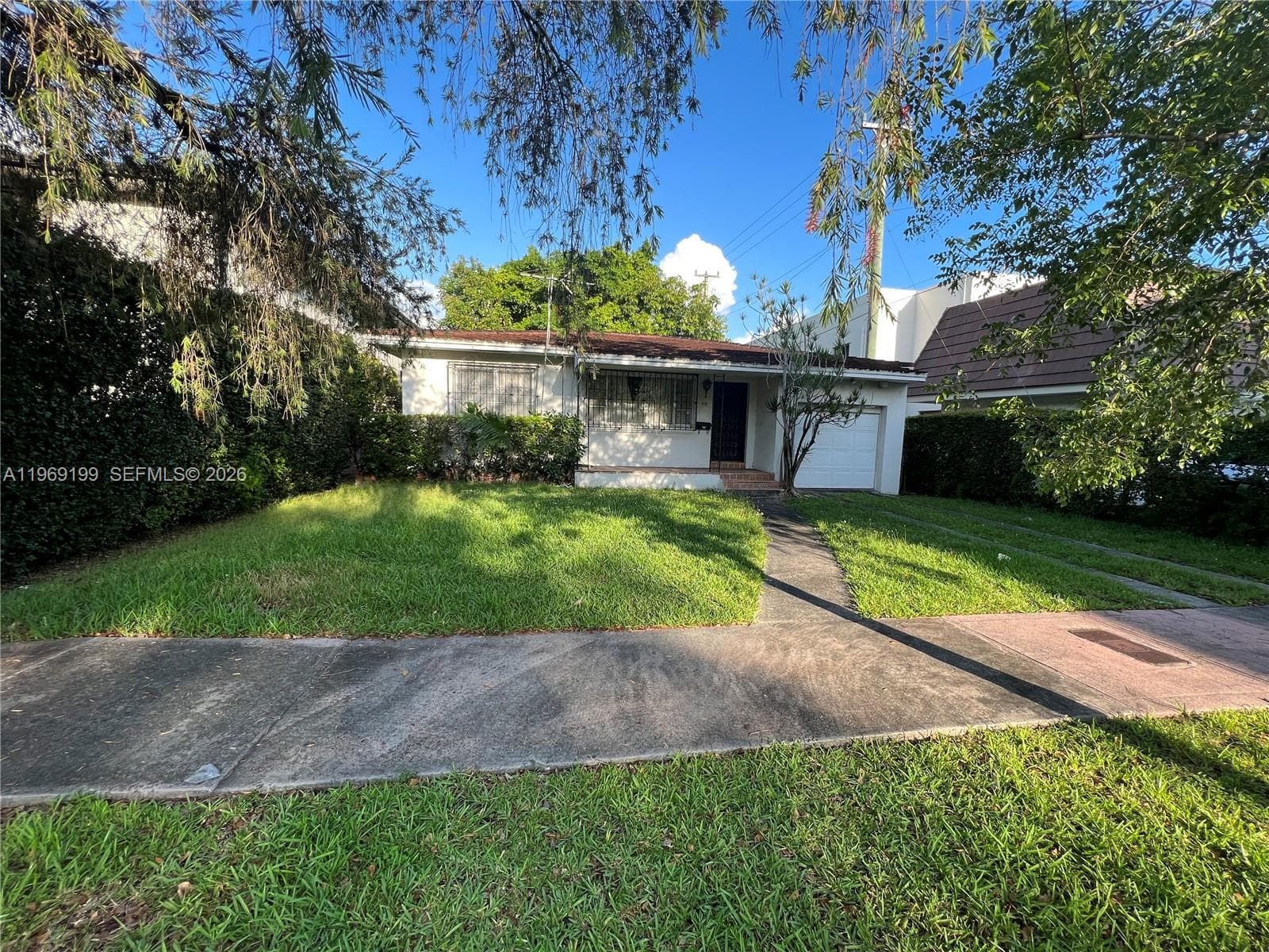 Single Family Residence at 812 Columbus Blvd, Coral Gables FL 33134