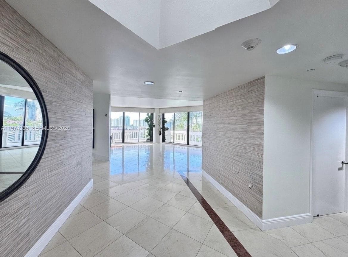 Condominium at 2000 Island Blvd # 606, Aventura FL 33160