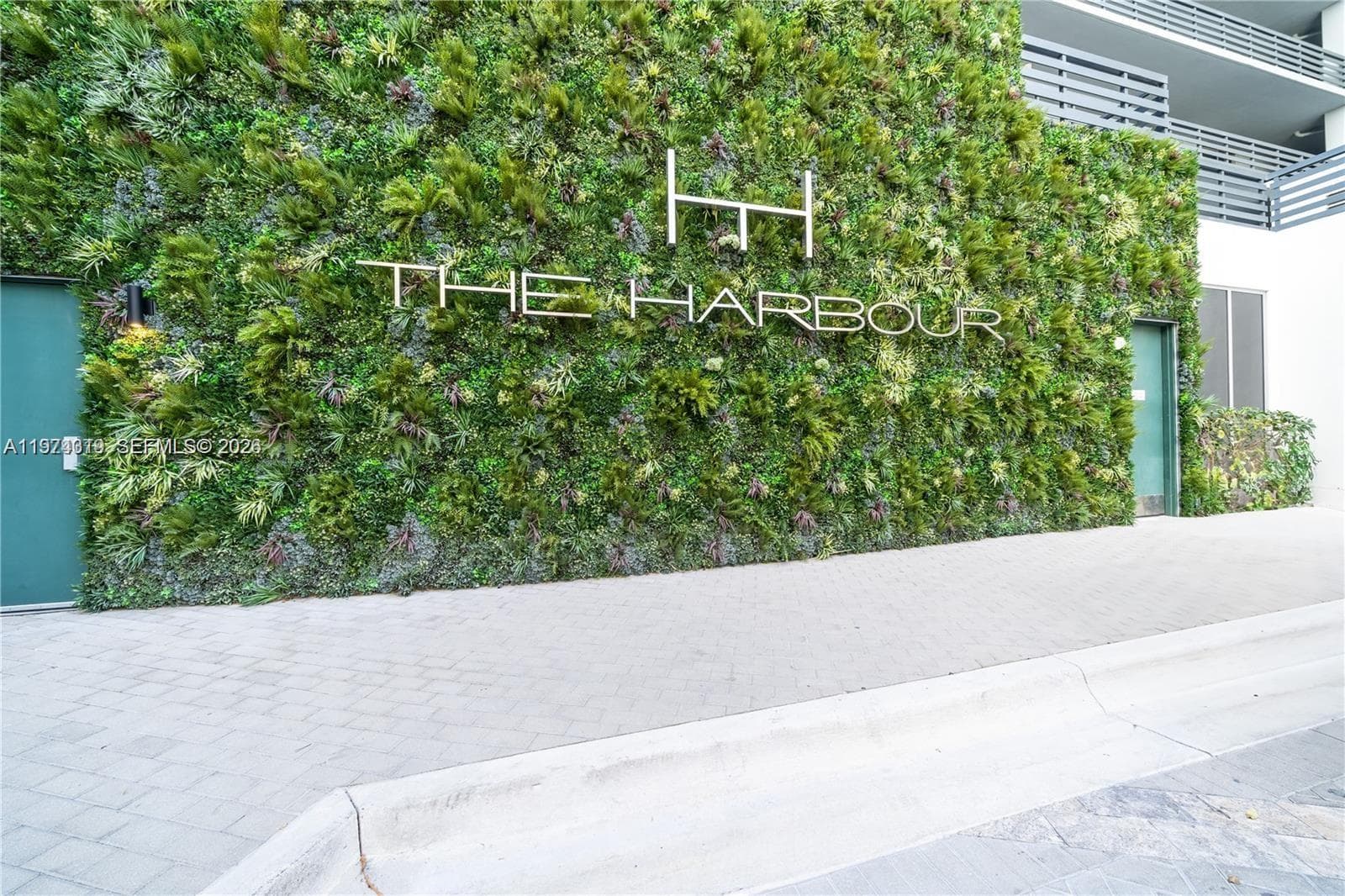 Condominium at 16385 Biscayne Blvd # 1120, North Miami Beach FL 33160
