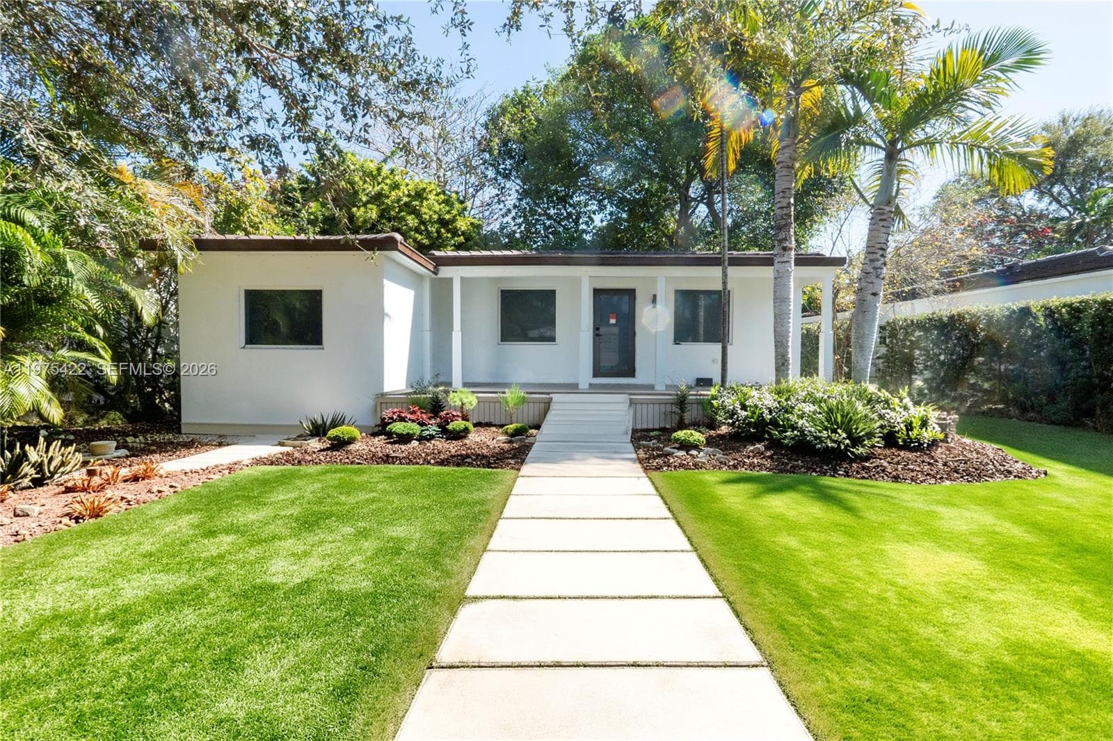 Single Family Residence at 905 Tangier St, Coral Gables FL 33134