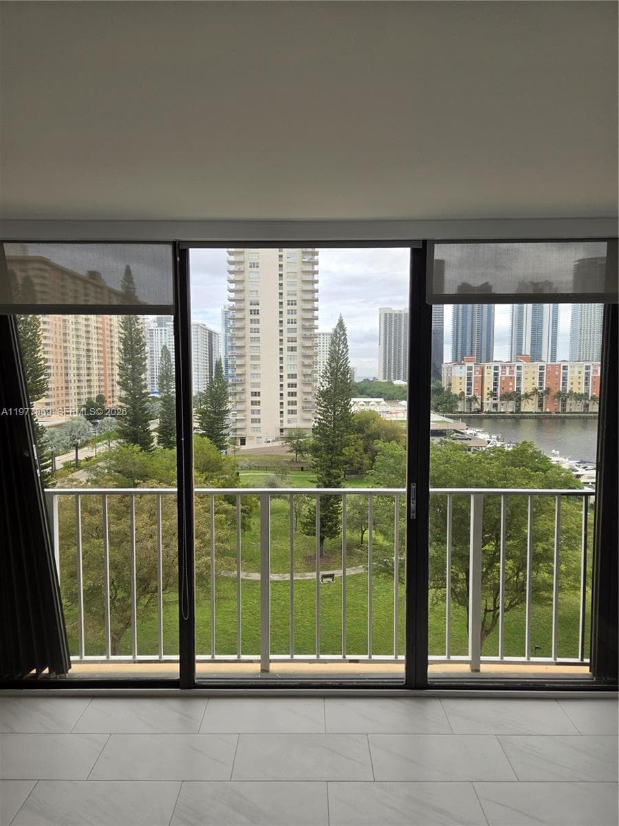 Condominium at Sunny Isles Beach, FL, 33160