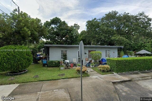 Single Family Residence at 3490 Plaza St, Miami FL 33133