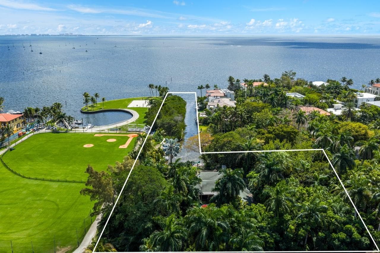 Single Family Residence at 3373 Poinciana Ave, Miami FL 33133