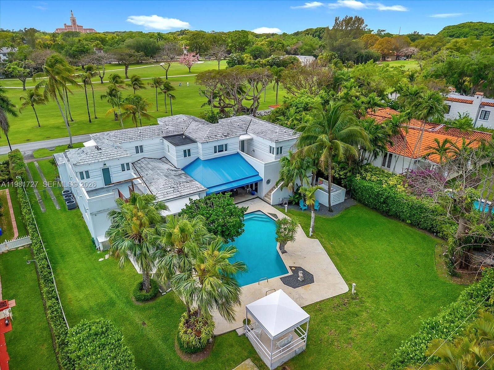 Single Family Residence at 1021 N Greenway Dr, Coral Gables FL 33134