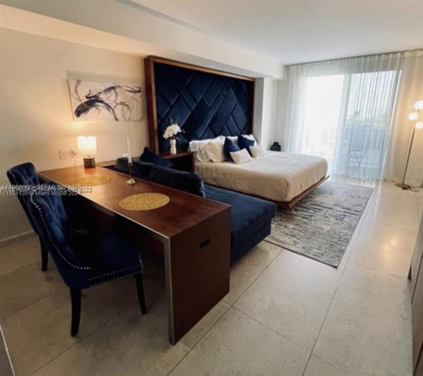 Stock Cooperative at 50 Biscayne Blvd # 607, Miami FL 33132
