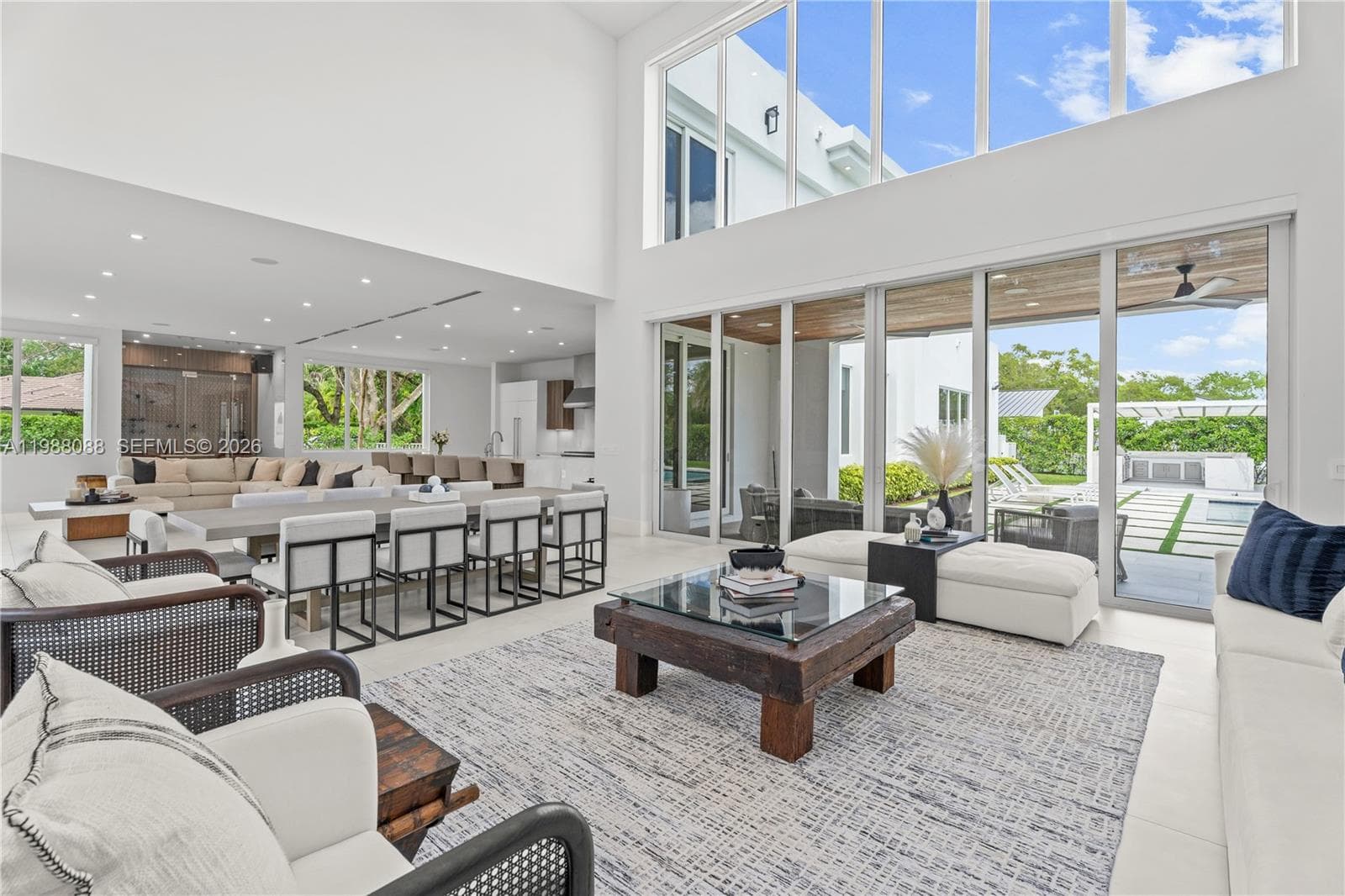 Single Family Residence at 6285 Old Cutler Rd, Pinecrest FL 33156