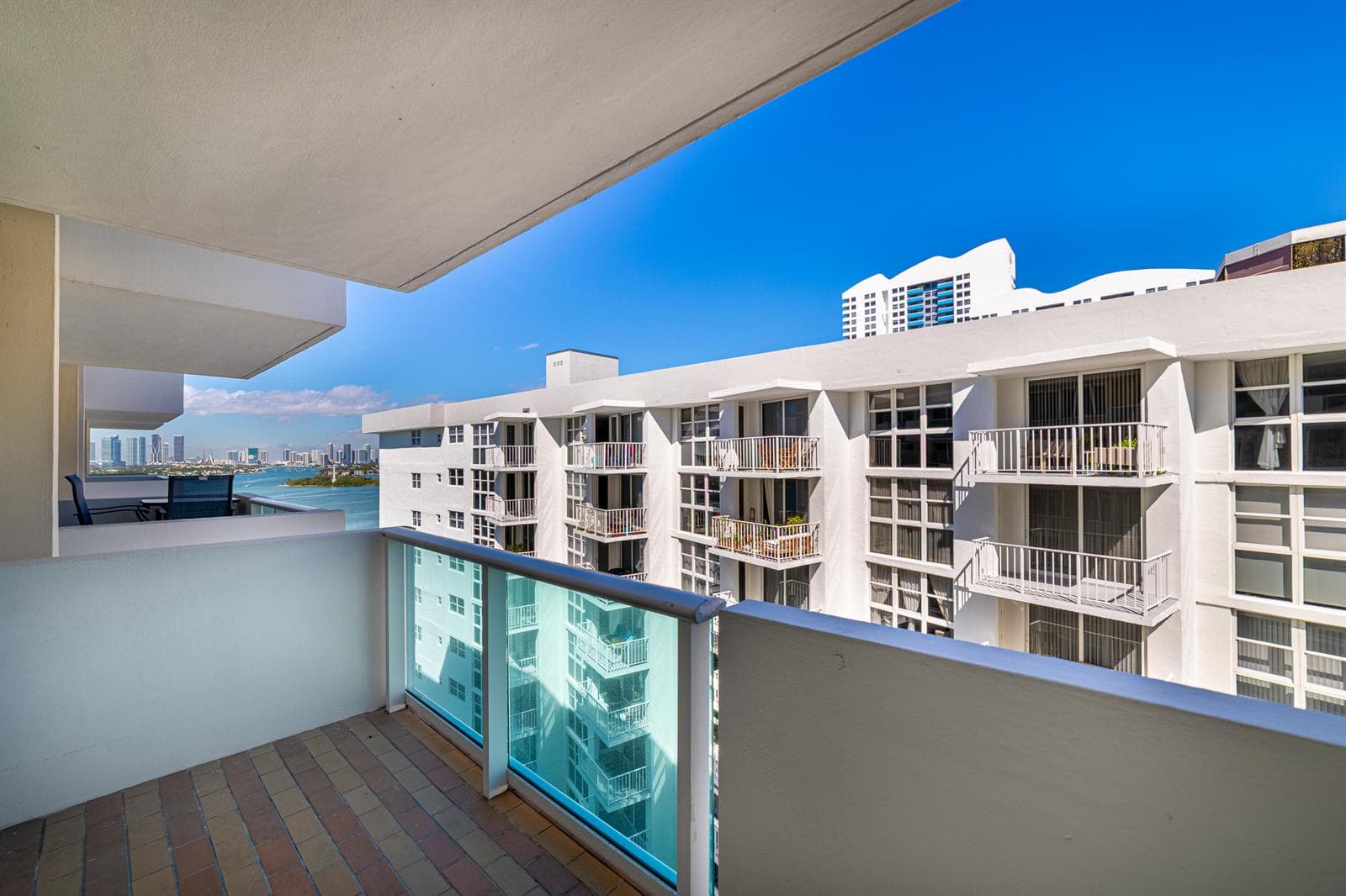 Condominium at 1200 West Avenue # 1521, Miami Beach FL 33139