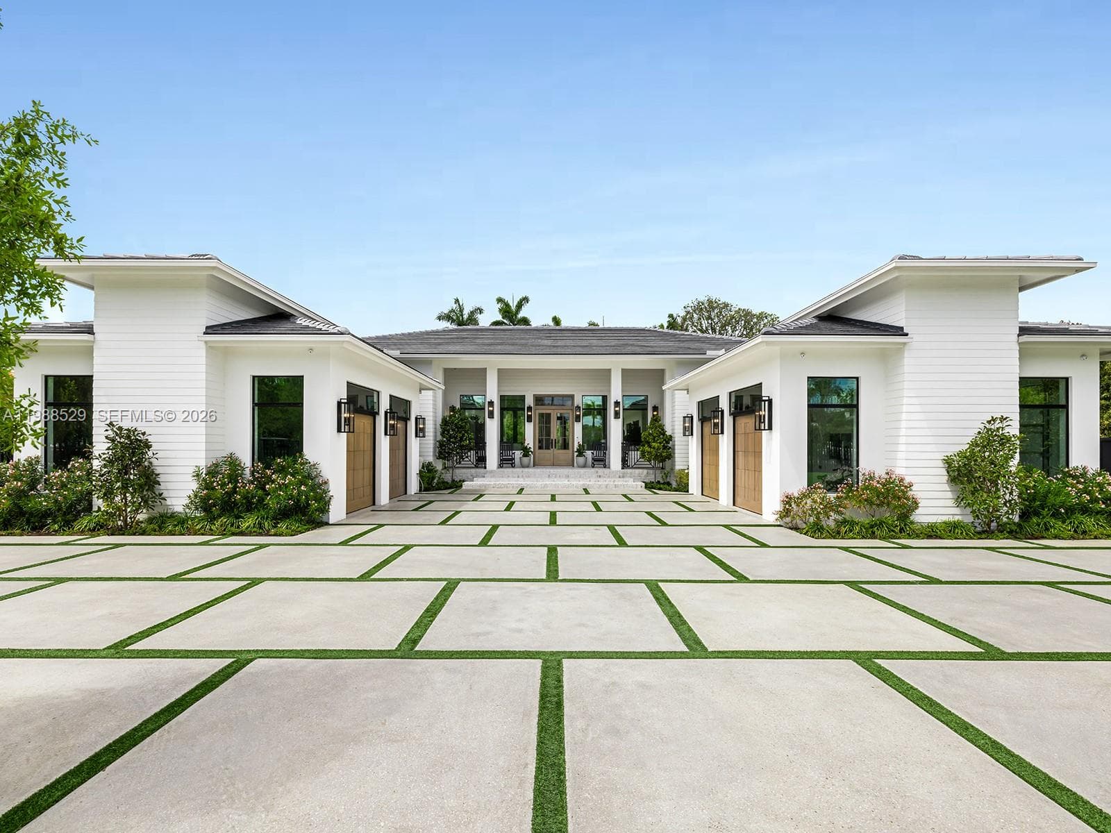 Single Family Residence at 14200 Old Cutler Rd, Palmetto Bay FL 33158