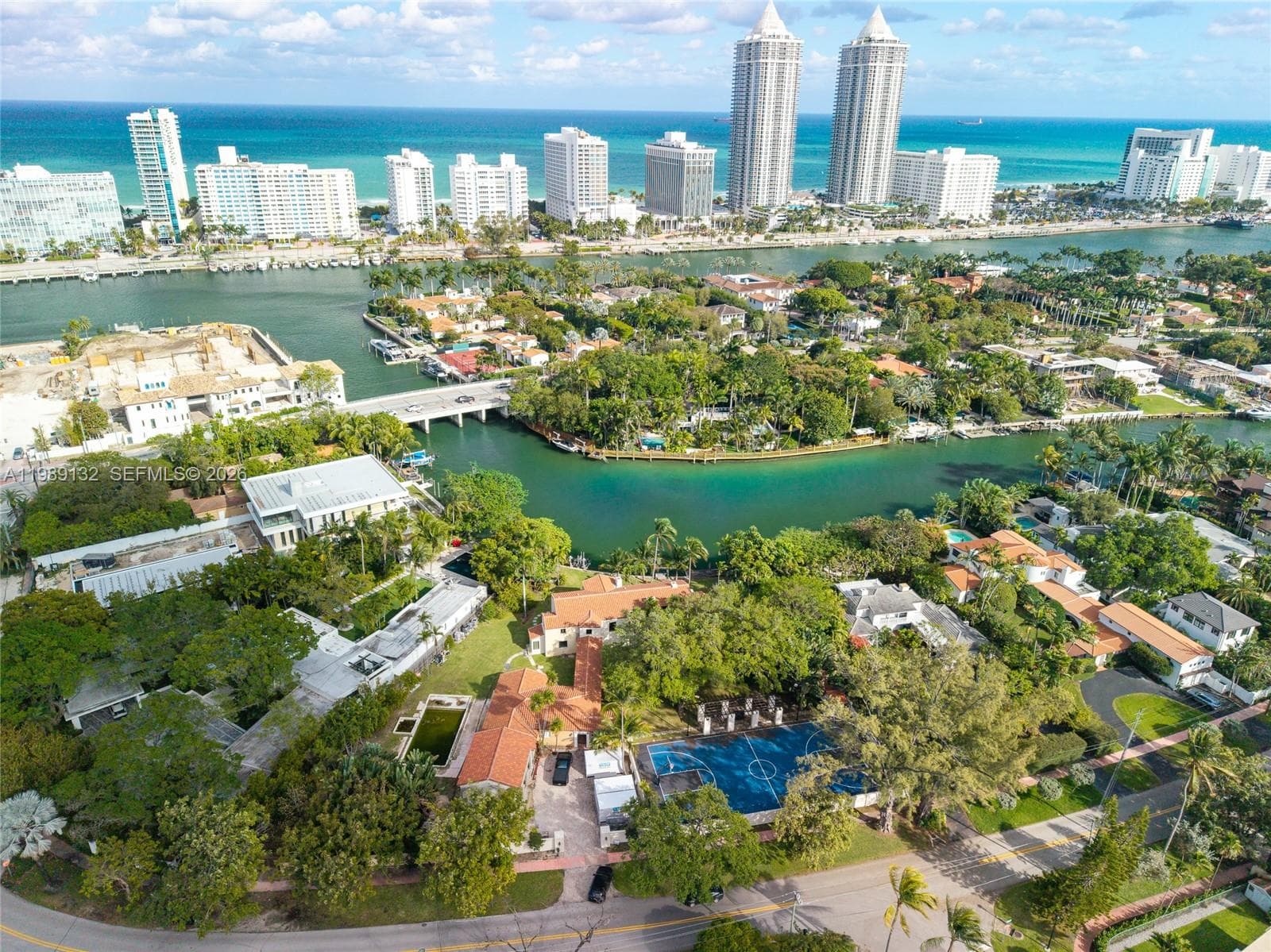 Single Family Residence at 5005 Lakeview Dr, Miami Beach FL 33140
