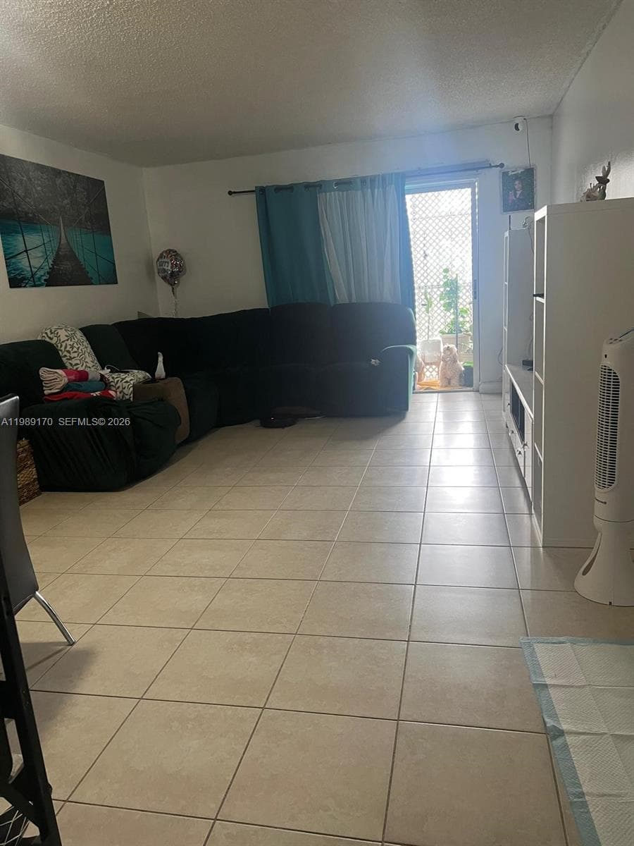 Condominium at 6125 W 20th Ave # 306, Hialeah FL 33012