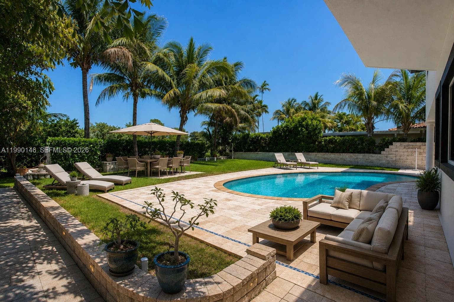 Single Family Residence at 545 S Shore Dr, Miami Beach FL 33141