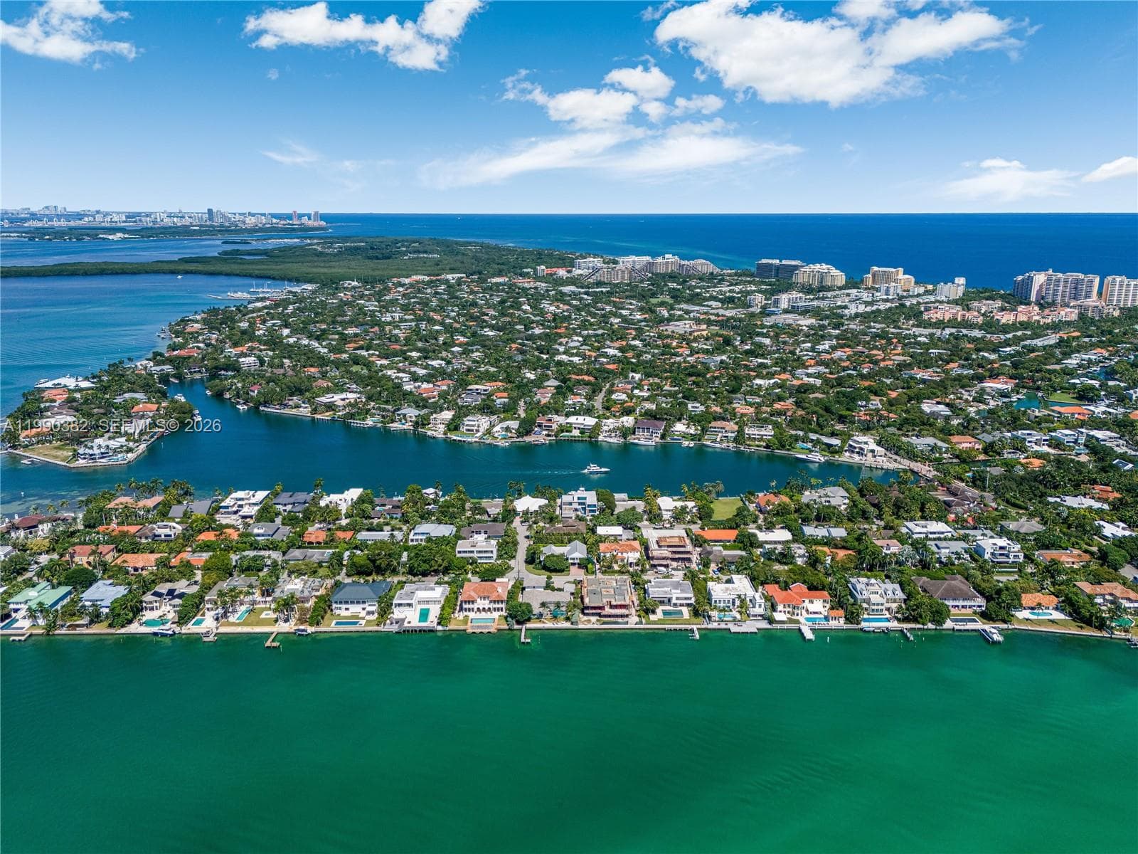 Single Family Residence at 640 S Mashta Dr, Key Biscayne FL 33149