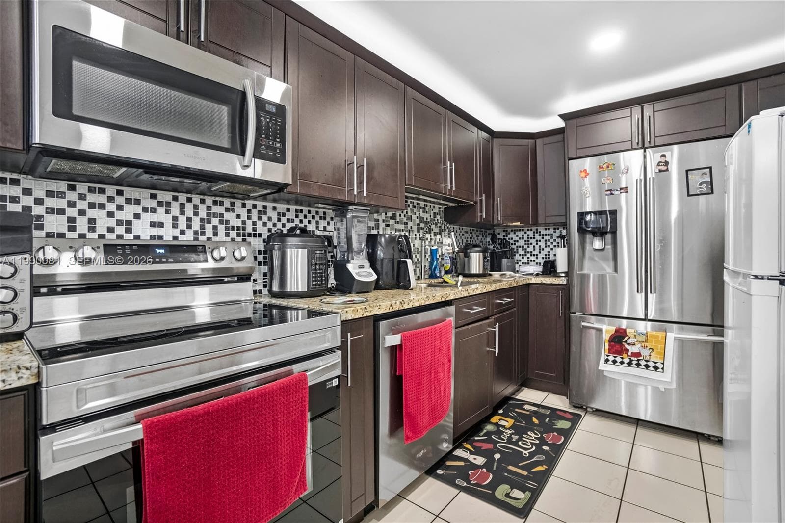 Condominium at 9403 SW 76th St # Y17, Miami FL 33173